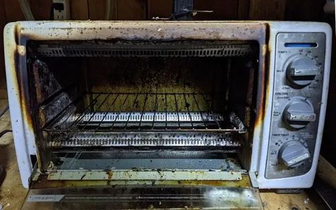 One of the Best Ways to Clean a Toaster Oven. We Used Baking Soda! – Family Guide Central Deep Clean Toaster Oven, Toaster Oven Cleaning Hacks, How To Clean Toaster Oven Glass Door, How To Clean A Toaster Oven Inside, How To Clean Air Fryer Toaster Oven, Cleaning Toaster Oven, How To Clean Toaster Oven, Clean Toaster Oven, How To Clean Toaster