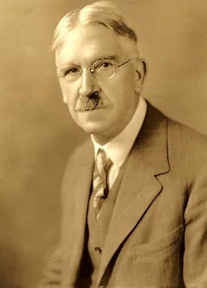 John Dewey, Moral Stories, Mahatma Gandhi, Hd Images, Male Portrait, Colorful Pictures, Vintage Men, Best Friends