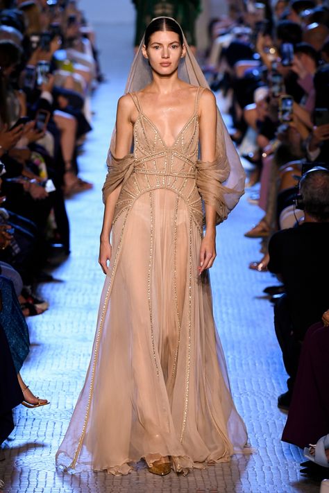 Elie Saab Couture Fall 2023 – WWD Elaborate Dresses, Ellie Saab Dress, Fairytale Outfits, Fall 2023 Couture, Paris Couture Week, 2023 Couture, Runway Gowns, Ellie Saab, Elie Saab Fall