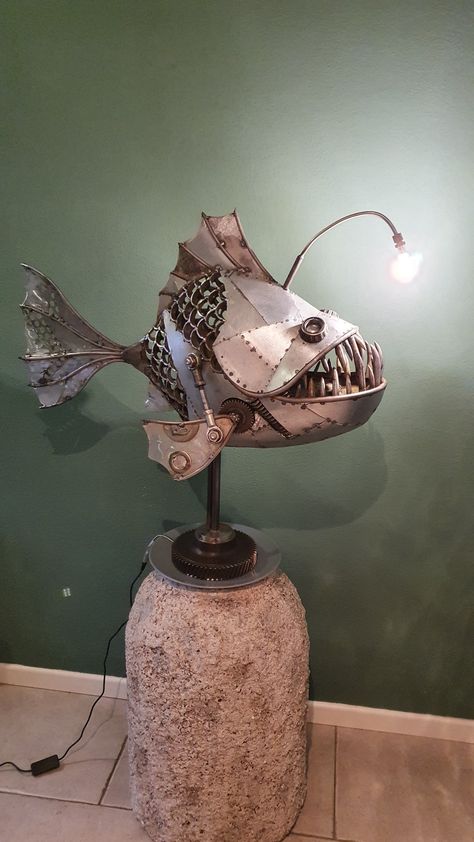 Metal Sculpture Welded, Found Sculpture, Welding Sculptures, Metal Sculpture Art, Scrap Metal Sculpture, Welded Metal Art, Steel Welding, Metal Artwork Wall, Welding Art Projects