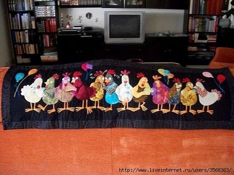 Chicken Quilt, Chicken Crafts, Chicken Pattern, Applique Quilt Patterns, Bird Quilt, Cute Quilts, Animal Quilts, Applique Pattern, Wool Applique