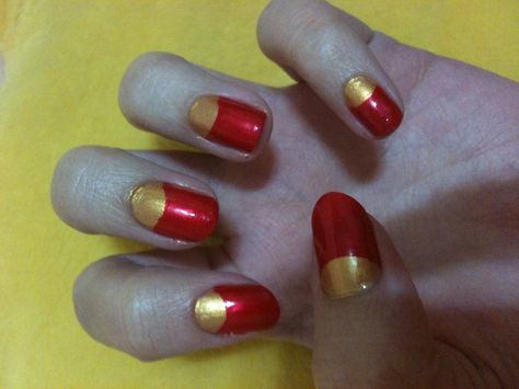 Gold and red half moon nails. Elegant and perfect for Christmas Red Half Moon Nails, Gold And Red Nails, Red And Gold Nail Designs, Half Moon Nails, Red And Gold Nails, Fancy Nail Art, Nails Elegant, Gold Nail Designs, Classy Nail Designs