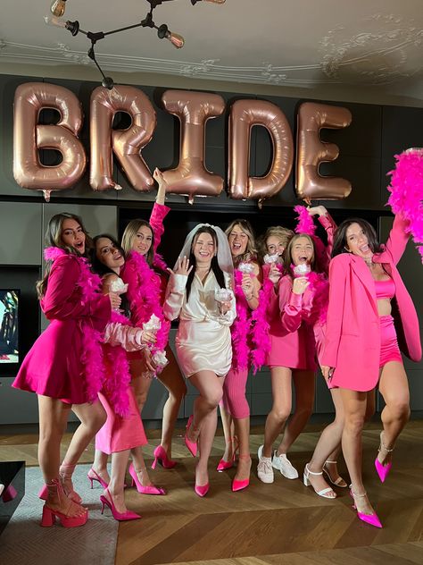 Bride To Be Outfit, Bachelorette Outfit Themes, Barbie Bachelorette, Pink Bachelorette Party, Christian Bride, Bachelorette Inspo, Hen Party Outfits, Bridesmaid Photoshoot, Pink Bachelorette