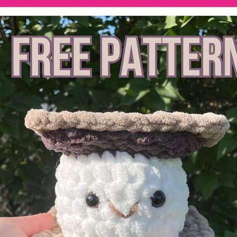 S'more Crochet Pattern, Crochet Smores Pattern Free, Crochet Pocket Animals Free Pattern, Crochet Smores, Free Quick Crochet Patterns, Amigurumi Food, Instagram Pattern, Crocheted Christmas, Crochet Plushies