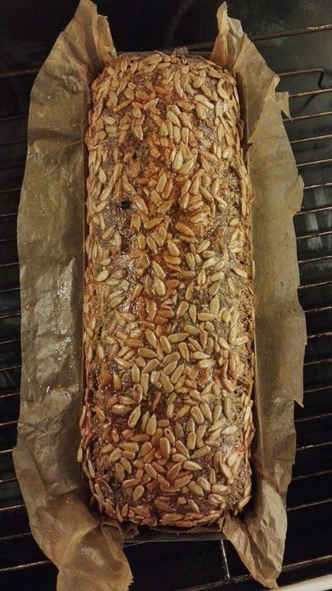 sunflower 20 Sunflower Seed Flour Bread Keto, Keto Sunflower Seed Bread, Sunflower Keto Bread, Sunflower Bread Recipe, Whole Meal Bread, Sunflower Flour, Sunflower Bread, Sunflower Seed Bread, Amaretti Cookie Recipe