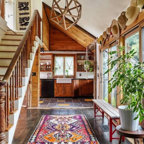 Spend a winter weekend in this boho-chic Hudson Valley cabin for $200/night | 6sqft Eclectic Hallway, Cleaning With Essential Oils, Hallway Design Ideas, Boho Cabin, Chic Cabin, Yurt Living, Log Cabin Interior, Cabin Chic, Hallway Designs