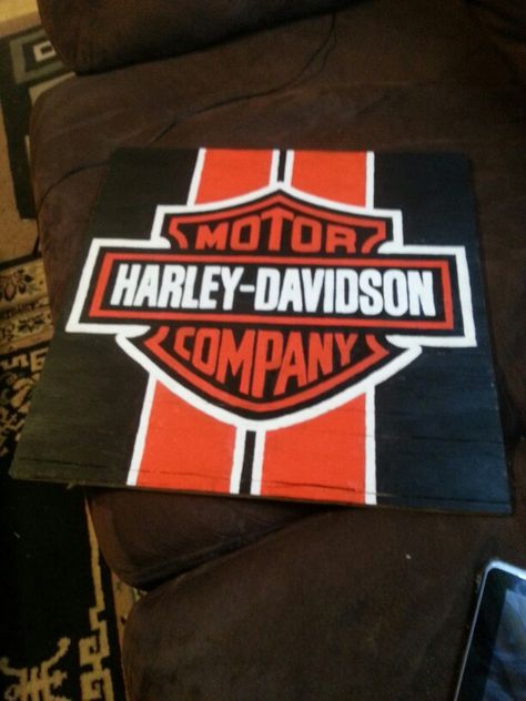 Harley Davidson ply wood sign Harley Davidson Drawing Easy, Harley Davidson Painting Ideas, Easy Motorcycle Painting, Harley Davidson Canvas Painting, Harley Davidson Painting On Canvas, Happy Birthday Harley Davidson, Harley Painting, Motorcycle Painting Acrylic, Harley Davidson Signs Wooden