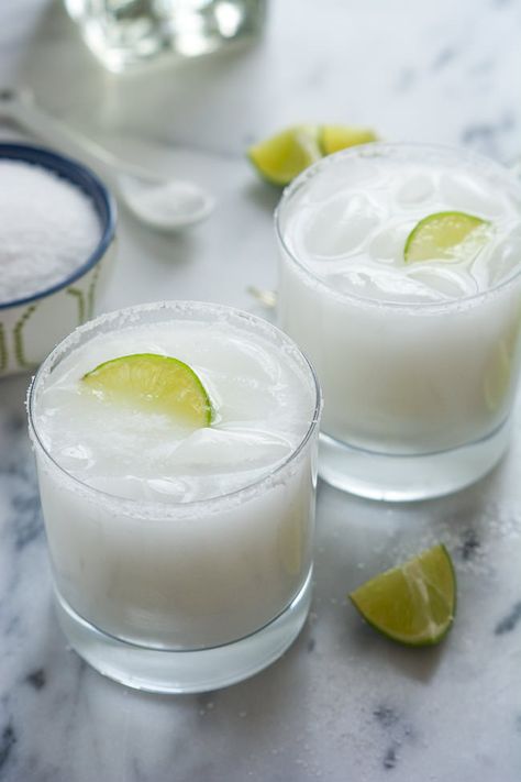 20 Paleo Recipes to Make This Summer - Danielle Moss Coconut Margarita, Healthy Nutrition Plan, Refreshing Cocktail, Margarita Recipes, Triple Sec, Proper Nutrition, Refreshing Cocktails, It Goes On, Healthy Nutrition