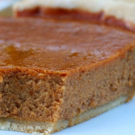 This is the traditional holiday pumpkin pie. This classic recipe has been on LIBBY'S Pumpkin labels since 1950. This pie is easy to prepare and even easier to enjoy. Just mix, pour, bake for a delicious homemade tradition. - Libby's Famous Pumpkin Pie Libby's Famous Pumpkin Pie Recipe, Libbys Pumpkin Pie, Classic Pumpkin Pie Recipe, Traditional Pumpkin, Easy Pumpkin Pie, Pumpkin Pie Recipe, Pumpkin Pumpkin, Pumpkin Pie Recipes, Turkey Day