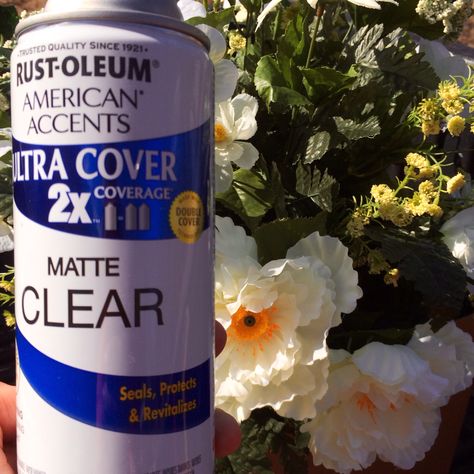 Spray clear enamel matte finish on your cemetery flower to make them last longer in the elements. Grave Decorations Diy, Cemetary Decorations, Headstones Decorations, Flowers Last Longer, Gravesite Decorations, Flowers For Mom, Floral Diy, Memorial Ideas, Grave Flowers