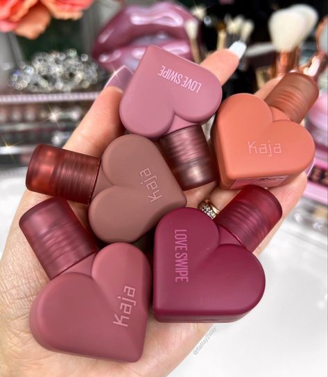 Kaja Beauty Love Swipe Lip Mousse Kaja Beauty, Pink Wednesday, Lip Mud, Raspberry Seeds, Raspberry Seed Oil, Swipe Right, Rosy Pink, Lip Hydration, Have You Tried