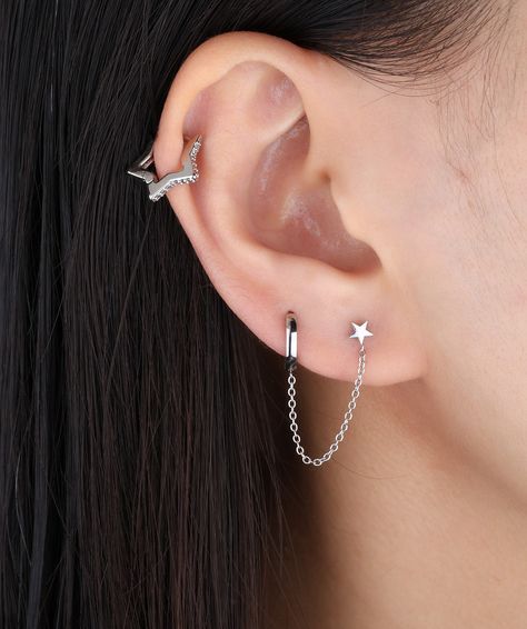 ❣️Enjoy 60% OFF ✨ Sparkling star hoop and cool chain - an irresistible, galactic-inspired duo. 💫 #oumojewelry #earpiercing #earstyling #earrings Ear Piercings Gold, Ear Piercings Silver, Piercings Silver, Piercings Gold, Second Ear Piercing, Chain Earring, Ear Style, Purple Gems, Heart Hoop Earrings