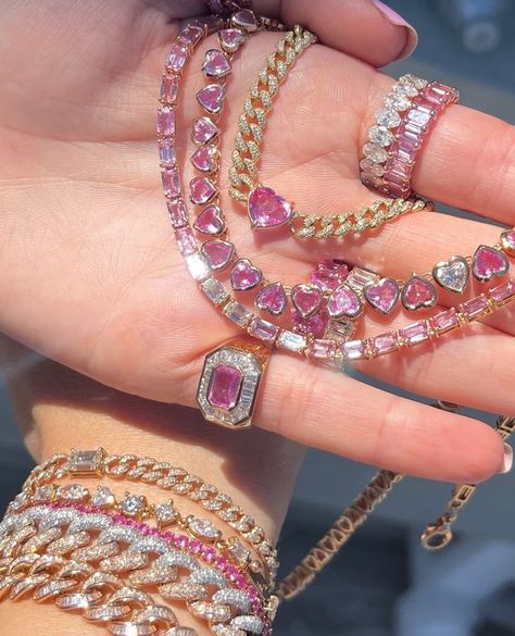 Gold And Pink Jewelry, Pink Jewelry Aesthetic, Jewel Accessories, Ethereal Jewelry, Body Accessories, Pink Clothes, Jewelry Accessories Ideas, Dope Jewelry, Jewelry Fashion Trends