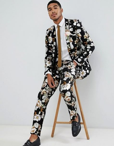 The Groom Wore a Pink Floral Suit in this Moody Boho Wedding Floral Suit Men, Floral Suit, Prom Suit, Royal Blue Suit, Suit Ideas, Casual Outfits For Teens, Designer Suits For Men, Prom Suits, Groom Wear