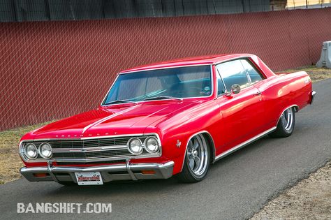 1965 Chevelle Malibu SS 65 Chevelle, Chevy Sports Cars, 1965 Chevelle, Pro Touring Cars, Chevrolet Chevelle Malibu, Old Muscle Cars, Gm Car, Chevy Chevelle, Chevy Malibu