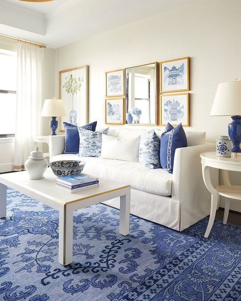 Caitlin Wilson (@caitlinwilsondesign) • Instagram photos and videos Spring Living Room Decor, Blue And White Decor, Blue And White Living Room, Caitlin Wilson, Spring Living Room, Blue White Decor, Coastal Living Rooms, Up House, White Living