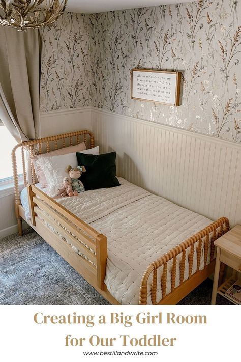 Over a year ago I had a design idea for my toddler's big girl room. I wanted it to be timeless, sweet and yet a little mature. Most of all, I wanted it to reflect her personality. I think we got it right! Read all about Creating a Big Girl Room for Our Toddler below! Small Toddler Bedroom, Vintage Toddler Rooms, Wallpaper In Home, Girls Bedroom Vintage, Vintage Girls Rooms, Boho Decor Ideas, Rock Wallpaper, Japandi Living Room, Kids Rooms Inspo