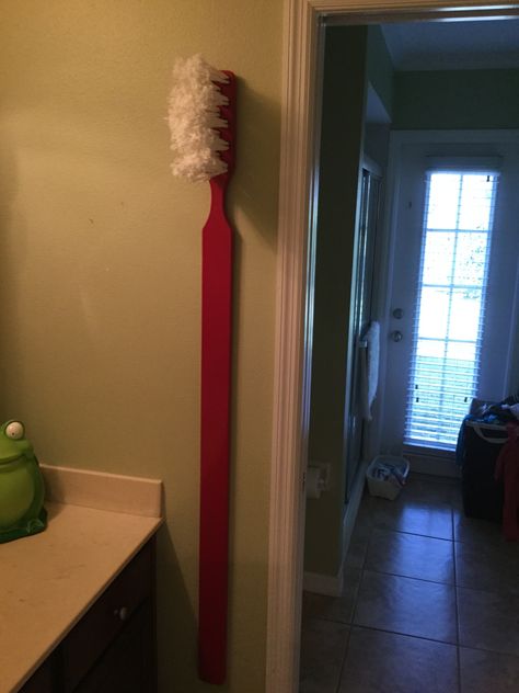 Giant toothbrush made out of a 1/2 by 4 by 60 inch board, bristles from a broom and epoxy Giant Toothbrush, Giant Toothbrush Diy, Diy Toothbrush, Tooth Fairy Costumes, Operation Shoebox, Homemade Toys, Halloween Preschool, Operation Christmas Child, Homemade Halloween