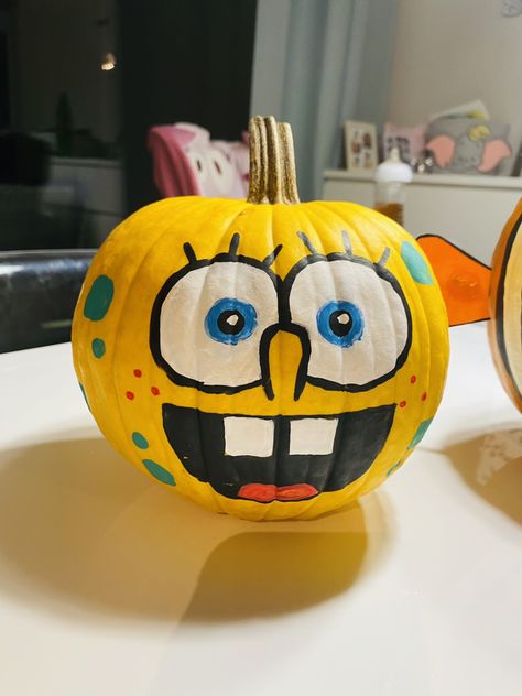 Pumpkin Painting Ideas Spongebob, Spongebob Pumpkin Painting, Painting Ideas Spongebob, Spongebob Pumpkin, Cute Painted Pumpkin Ideas, Pumpkin Painting Ideas, Halloween Pumpkins Painted, Painted Pumpkin, Fun Sleepover Ideas