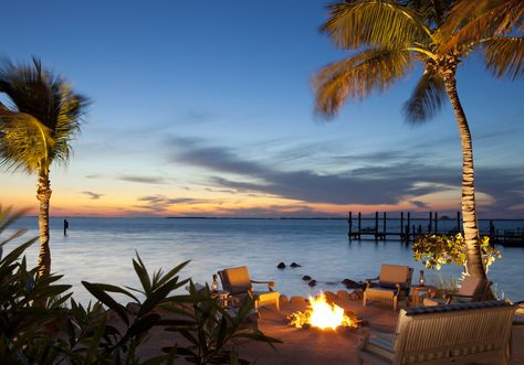 If you’re in the mood for s’mores, feel free to park yourself in one of Little Palm Island’s fire pits. Romantic Spa, Romantic Beach Getaways, Private Island Resort, Key West Resorts, Beach Honeymoon Destinations, Best All Inclusive Resorts, Palm Island, Honeymoon Resorts, Beachfront Hotels