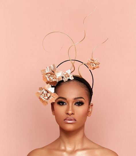 Check Out These Fascinating Fascinators By Ghana’s HatBoxCo; Immaculate Beauty Filled Look Book | FashionGHANA.com: 100% African Fashion Leather Fascinator, Fashion Illustration Hair, Hair Accessories Diy Headband, Pearl Headpiece Wedding, Fascinator Hats Diy, Fascinator Hats Wedding, Classy Hats, Pearl Bridal Headband, Pearl Headpiece