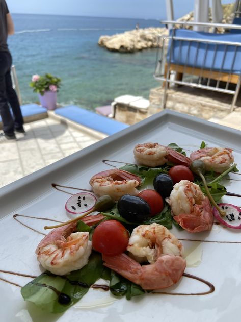 Food In Croatia, Where To Eat In Croatia, Hvar Croatia Restaurant, Croatia Food, Croatia Rovinj Beach, Panorama Restaurant Dubrovnik, Rovinj Croatia, Airport Tips, Croatian Recipes