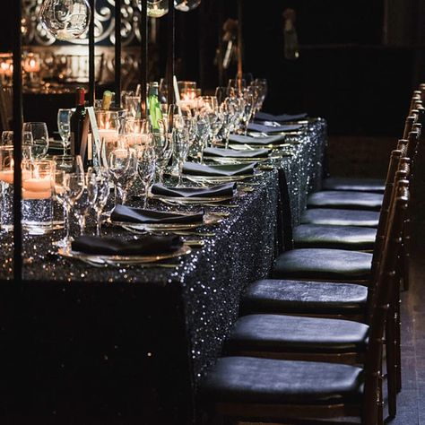 Casino Event, Dark Wedding Theme, Gold Chiavari Chairs, Bday Dinner, Dark Pop, Black Tablecloth, Halloween Themed Wedding, 30th Party, Gatsby Theme