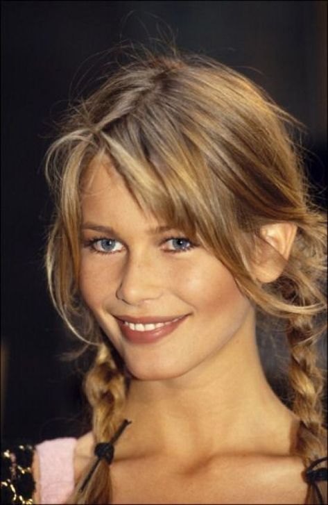 Tied Up Hairstyles, Fall Hair Cuts, New Hairstyle, Claudia Schiffer, Long Hair With Bangs, Everyday Hairstyles, Aesthetic Hair, Vintage Hairstyles, Hair Day