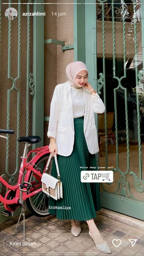 Ootd Blazer Hijab, Celana Jins Wanita, Ide Prewedding, Ootd Formal, Outfit Ngampus, Outfit Hijab Casual, Rok Outfit, Semi Formal Outfit, Fashion Identity