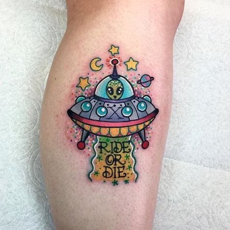 Minecraft Tattoo, Alien Tattoos, Spaceship Tattoo, Ufo Tattoo, Petit Tattoo, Alien Tattoo, Kawaii Tattoo, Tatuaje A Color, Space Tattoo