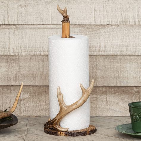 PRICES MAY VARY. A Black Forest Decor Exclusive - Bring lodge style to your rustic kitchen with this polyresin paper towel holder featuring faux antler accents and a log slice base DURABLE CONSTRUCTION: Made of solid plyresin, our Antler Paper Towel holder is sturdy and resistive to kitchen messes. RUSTIC STYLE: Add some rustic woodland charm to your getaway house, cabin on the lake, or home. EASY RETURNS: Ensuring great quality and performance, we deliver nothing but joy to our customers. If fo Farmhouse Paper Towel Holders, Cabin Kitchen Decor, Antler Projects, Deer Antler Crafts, Antler Ideas, Deer Antler Decor, Antlers Decor, Ranch House Decor, Antler Crafts