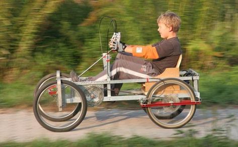 4 Wheel Bicycle, Bike Riding Benefits, Bicycle Diy, Bike Pictures, Old Bicycle, Pedal Car, Pedal Cars, 3rd Wheel, Kids Ideas