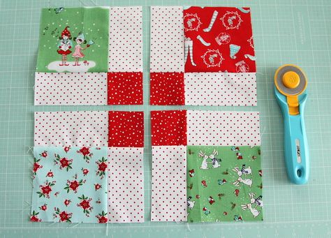 Quick Quilt Tutorial Beginner Quilt Patterns Free, Binding A Quilt, Holiday Quilt Patterns, Quilting Binding, Charm Pack Quilt Patterns, Diary Of A Quilter, Christmas Quilting Projects, Christmas Quilt Blocks, Quilt Blocks Easy