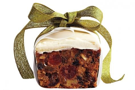 Dark Christmas Cake Fruit Cake Recipes, Dark Fruit Cake Recipe, Fruit Cake Recipe Christmas, Christmas Cake Recipe, Fruit Cake Recipe, Fruit Cake Cookies, Cake Recipes At Home, Fruit Cake Christmas, Ice Cake