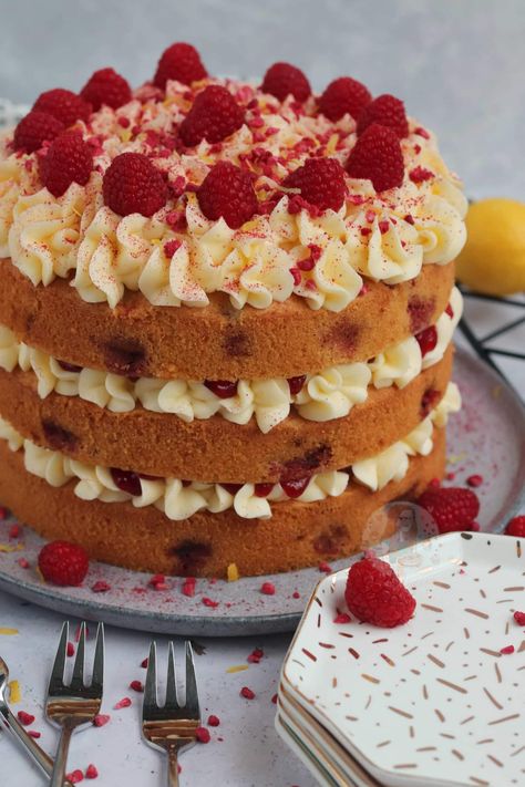 Lemon Curd And Raspberry Cake, Lemon Naked Cake, Raspberry Cake Recipe, Dessert Favorites, Lemon Raspberry Cake, Raspberry Cake Recipes, Raspberry Lemon Cakes, Lemon And Raspberry, Coronation Party