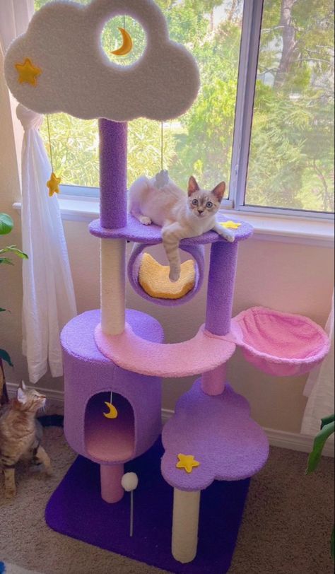 Cat Room Decor, Cat Paradise, Hunting Games, Katt Grejer, Kitten House, Pfp Cat, Cat Area, Climbing Trees, Cat Climbing Frame