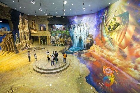 Art In Island | 3D Art Museum in the Philippines 3d Art Museum, 3d Art Gallery, Interactive Museum, Best Friend Drawings, Museum Displays, Quezon City, Interactive Art, 3d Painting, Artwork Display