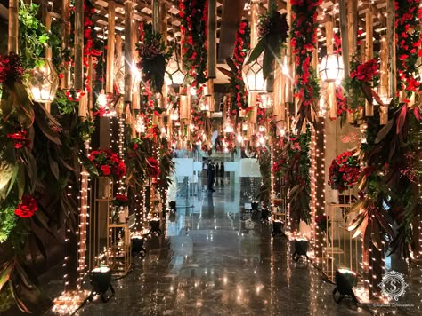 Bengali Wedding Decor, Bengali Wedding Decoration, Barat Decor, Wedding Pathway, Walima Decor, Red And White Wedding Decorations, Passage Decor, Royal Wedding Decorations, Wedding Tunnels