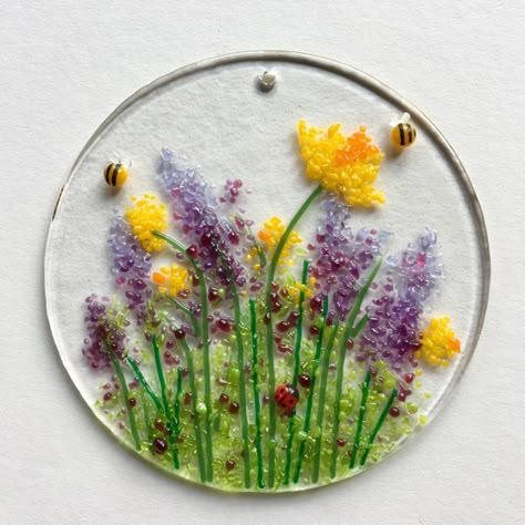 Frit Painting, Spring Flower Garden, Glass Art Work, Fused Glass Flowers, Fused Glass Panel, Wild Flower Meadow, Spring Garden Flowers, Glass Fusion Ideas, Fused Glass Artwork