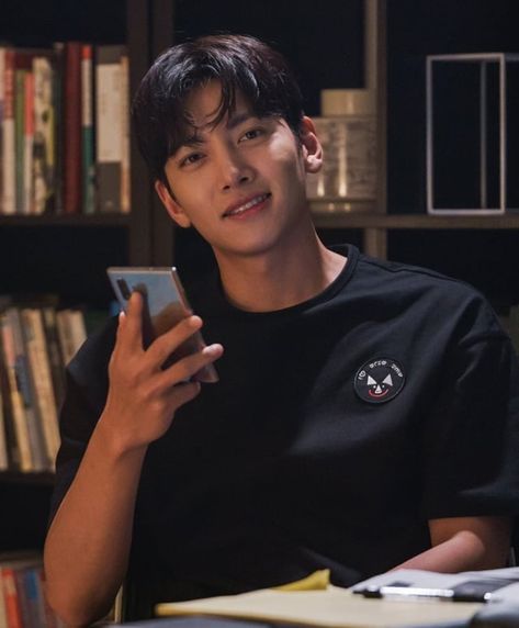 K Drama Actors Guys, Healer Kdrama, Ji Chang Wook Photoshoot, Ji Chang Wook Smile, Suspicious Partner, Chang Wook, Korean Star, Korean Boy, The Perfect Guy