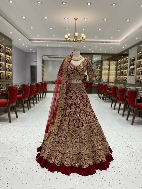 Experience the magic of your wedding day in a bridal lehenga that is as unique and beautiful as you are. Shop our collection today and let us help you create memories that will last a lifetime. Red Bridal Lehenga Pakistani, Maroon Bridal Lehenga, Wedding Lehengas Bridal, Organza Anarkali, Bangladeshi Wedding, Baat Pakki, Gold Headphones, Latest Bridal Lehenga Designs, Baju Kahwin