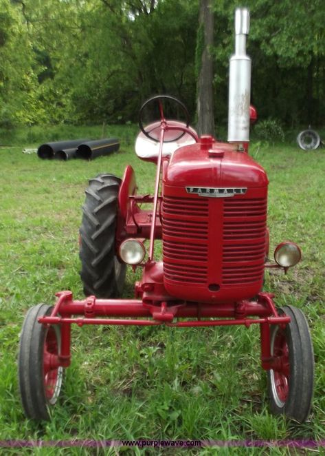 Farmall Tractors For Sale, Farmall Super A, Farming Machinery, John Deere Garden Tractors, Mt Bike, Chicken Tractors, Motorcross Bike, Farmall Tractors, Tractors For Sale