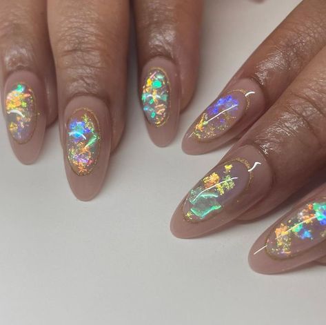 Opal Nail Art, Opalescent Nails, Cozy Nails, Opal Nails, Mani Ideas, Witchy Nails, La Nails, Gel Mani, Nail Sets