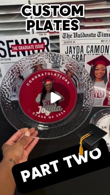 M LaShea & Company on Instagram: "Here’s part two! Be sure to tag me when you make your own… I’d love to see! ❤️ #custom #customplates #graduate #graduation #DIY #crafts #sublimation #partyfavors #partydecor" Trunk Party Centerpiece Ideas, Graduation Cap Centerpiece Ideas, Diy Grad Party Centerpieces, Graduation Party Centerpieces Diy, Graduation Centerpieces Diy, Graduation Party Ideas College, Caribbean Gyal, Graduation Centerpiece Ideas, Diy Graduation Party Ideas