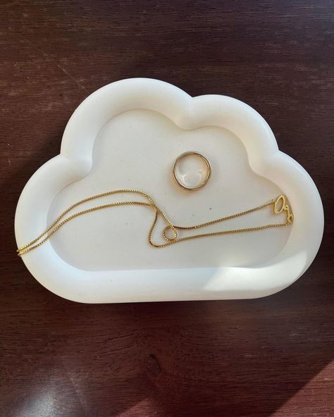 ☁️NEW PRODUCT☁️ These cloud jewelry / trinket trays are perfect for those who like cute, minimalistic decor. They add a beautiful, yet simple look anywhere in your home. . . . #jesin #michiganartist #cloudtray #handmade #ecofriendly #mrscolorberry #cottagecoredecor #aestheticdecor #homedecor #minimalistdecor Cloud Trinket Dish, Dry Clay Jewelry Holder, Air Dry Clay Jewelry Holder, Air Dry Clay Trinket Dish, Dry Clay Jewelry, Clay Jewelry Holder, Air Dry Clay Jewelry, Clay Jewellery Holder, Cloud Jewelry