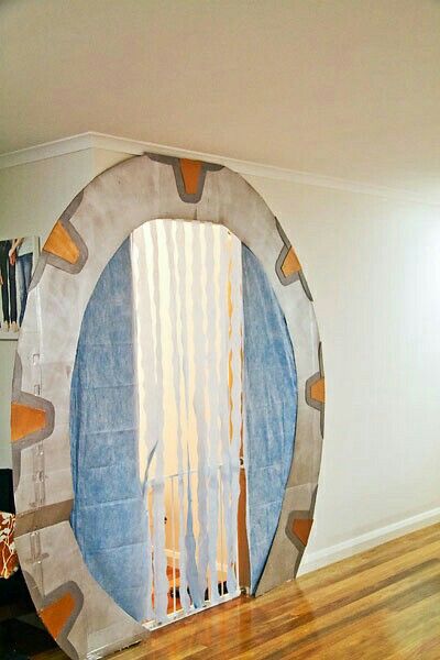 Stargate Diy Sci Fi Party, Space Vbs, Futuristic Party, Space Halloween, Space Costumes, Alien Party, Vbs 2023, Vbs Ideas, The Tardis