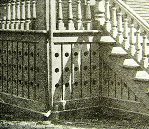 Porch Skirting, Porch Lattice, House Skirting, Old House Design, Deck Skirting, Porch Kits, Victorian Porch, Building A Porch, Porch Columns