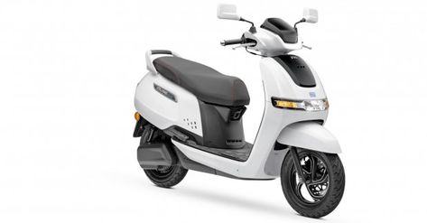 After receiving a good response in Bengaluru, Delhi and Chennai, the TVS iQube electric scooter has now made its way into Pune. Tvs Electric Scooter, Tvs Iqube, Big Villa, Tvs Motor Company, 3d Motorcycle, Hero Motocorp, Bike Prices, Bike News, Tubeless Tyre