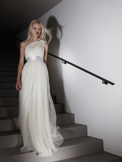 Lanvin Wedding Dress 2012 collection Simple Flowy Wedding Dress, Lanvin Wedding Dress, Flowy Wedding Dress, Lovely Wedding Dress, Alber Elbaz, Amazing Wedding Dress, Chiffon Gown, Gorgeous Gowns, Elie Saab