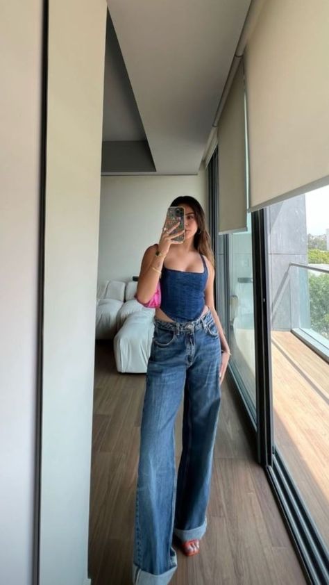 Total Denim Outfit, Blob Mirrors, Corset And Jeans, Jean Wide Leg, Jeans Pant, Denim Outfits, Pretty Top, Swaggy Outfits, Formal Style